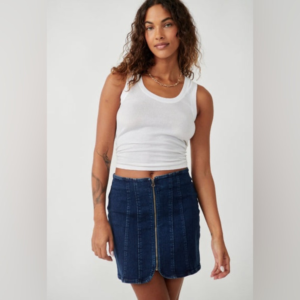 FREE PEOPLE | We The Free | Women's 10 | Deep Indigo Layla Zip Denim Mini Skirt